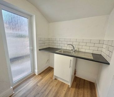 Kenyon Road, L15 5BD - Photo 5