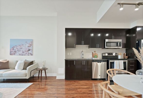 For Lease - 7171 Yonge Street Unit# 303, Markham, Ontario - Photo 1