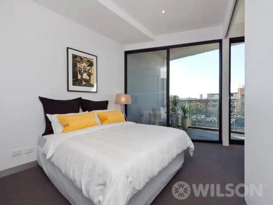 “Stylish two-bedroom apartment in the heart of St Kilda!” - Photo 1