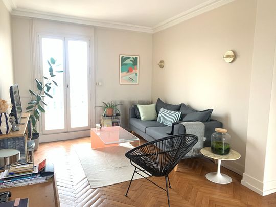 Location Appartement 2 pièces 56m² LYON 7ème - Photo 1