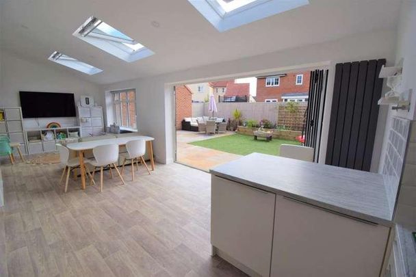 Newsham Gardens , Kirkham, Preston, PR4 - Photo 1