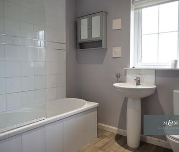 114 Bluestone Hall, Craigavon, BT64 2AP - Photo 2