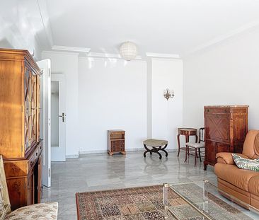 Location Appartement 3 pièces 94m² NICE 06000 - Photo 2