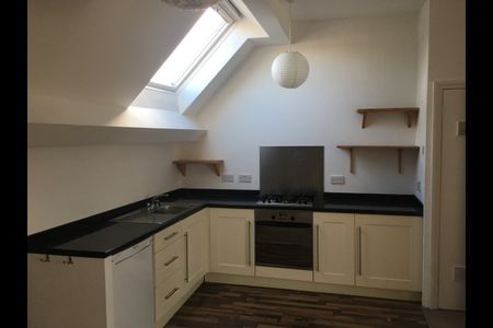 1 Bed Flat, Highdown Road, BN3 - Photo 4