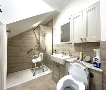 2 bedroom retirement property to rent - Photo 5