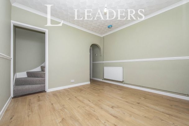 2 bedroom terraced to rent Upland Road, IP4 - Photo 1