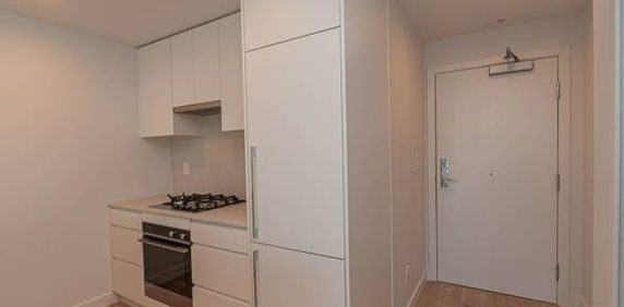 Brentwood | Unfurnished 1 Bed 1 Bath at AKIMBO - Photo 2