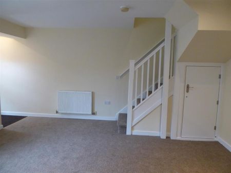 2 bedroom semi-detached house to rent - Photo 2