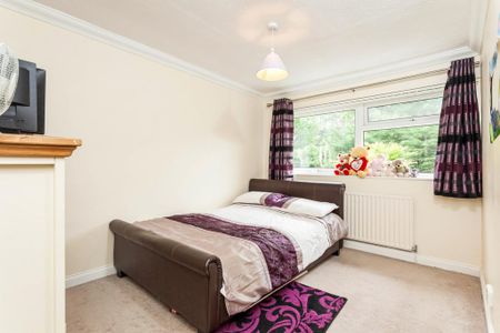 3 bedroom terraced house to rent - Photo 3