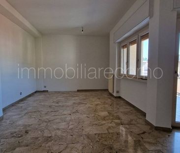 Appartamento via Rezzonico, Valduce - Crispi, Como - Photo 1