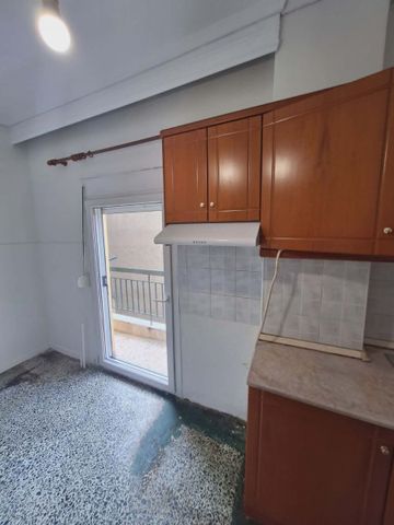 Διαμέρισμα για ενοικίαση Σταθμός ΟΣΕ (Βαρδάρης - Λαχανόκηποι) - Φωτογραφία 4