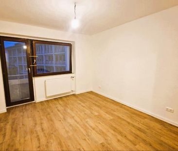 NEU: 2-ZW - Wohnen über den Dächern Pforzheims - Photo 2