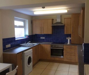 4 bedroom house to rent - Photo 3