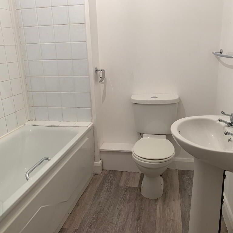 Apt 3, Dunmore Building, Old Bakers Court, Belfast, BT6 8QX - Photo 1