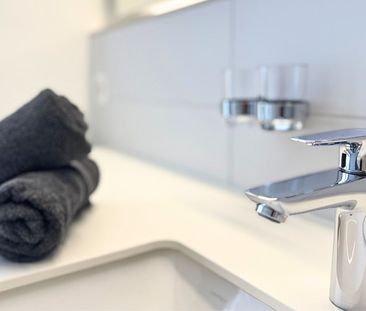 CENTRAL LOFT APARTMENT IN ZURICH NORTH - Photo 1