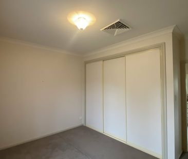 Family-Friendly Home for Rent in Dubbo - Photo 3