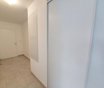 location Appartement T3 DE 63.24m² À TOURS - Photo 2