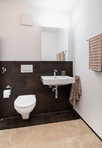 3.5-Zimmer-Wohnung in Neuhausen am Rheinfall! - Photo 2