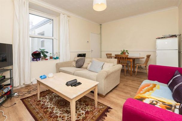 3 bedroom house to rent - Photo 1