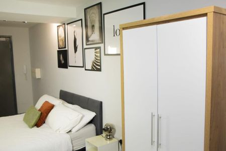 1 bedroom flat to rent - Photo 4