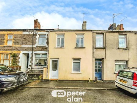 Queen Street, Tongwynlais, CARDIFF - Photo 4