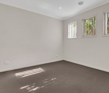 2/15 Kennedy Street, Reservoir VIC 3073 - Photo 6