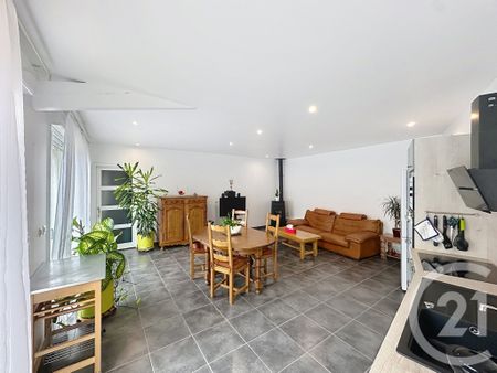 Location Appartement 2 pièces 51m² ST PARRES AUX TERTRES 10410 - Photo 4