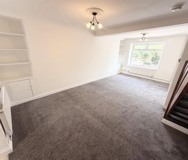 House - Terraced For Rent Cleighton Terrace, Neath - Photo 1