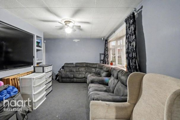 3 bedroom terraced house to rent - Photo 1