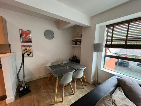 2 bedroom apartment to rent - Photo 4
