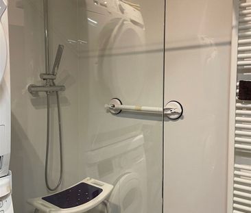 Instapklaar appartement ca. 96m2 met 2 slaapkamers, berging en auto... - Photo 2