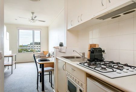 5619/570 Lygon Street, Carlton VIC 3053 - Photo 2