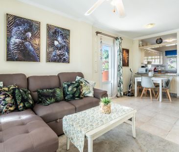 Apartamento con terraza y vistas en Los Cristianos – 0067-04600 - Photo 3