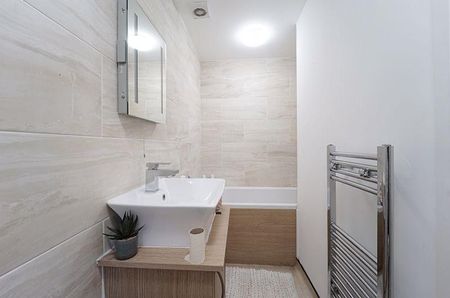 7 bedroom terraced house to rent - Photo 4