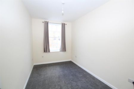 3 bedroom apartment to rent - Photo 5