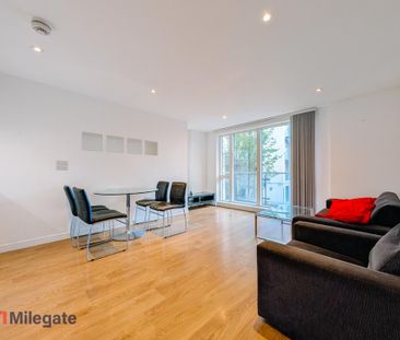 2 bedroom flat to rent - Photo 1