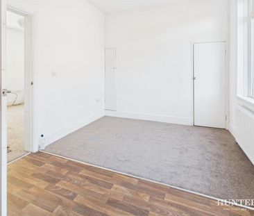 2 bedroom House To Let - Photo 5