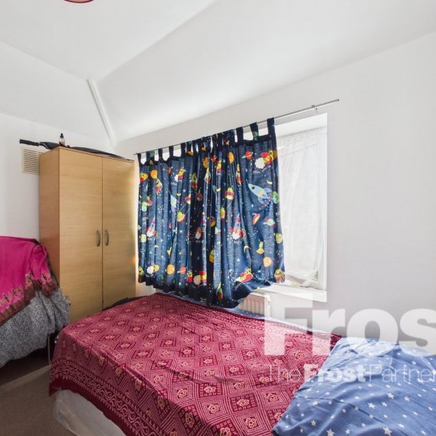 Wiltshire Avenue, Slough, Berkshire,SL2 - Photo 1