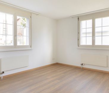 Quiet residential location with a view of the countryside - Photo 5