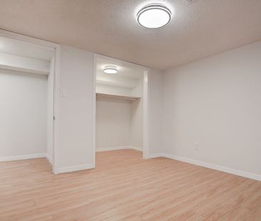 For Lease - 141 Chartland Boulevard, Toronto, Ontario - Photo 6