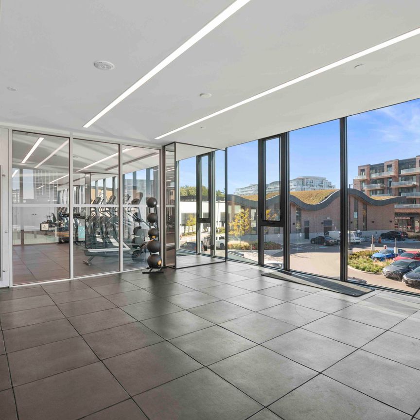 For Lease - 220 Missinnihe Way, Mississauga, Ontario - Photo 1
