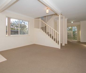Beachside Townhouse - Located one street back from beach - ALL OPEN... - Photo 2