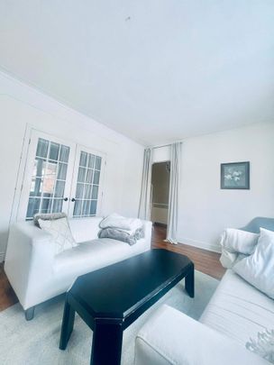 5652 Av. McLynn, Montréal (Côte-des-Neiges, QC H3X - Photo 1