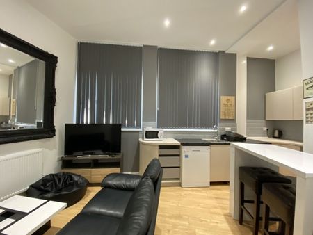 5 Bed - 1a, Wellington Street, Leicester, - Photo 2