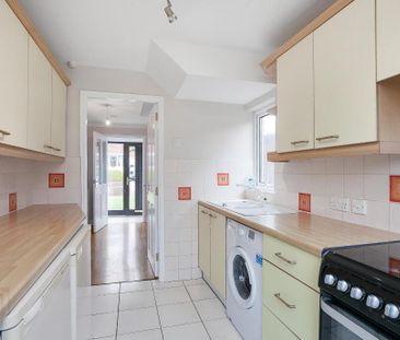15 Hollymount, Belfast, BT10 0GL - Photo 2