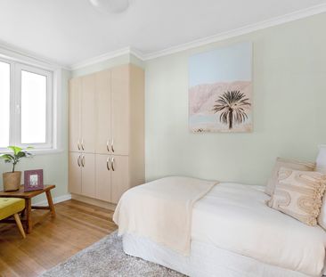 THREE BEDROOM GEM - Photo 4