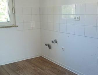 **Sie suchen Ihre erste eigene Wohnung in guter Wohnlage - dann haben Sie sie gefunden!** - Photo 1