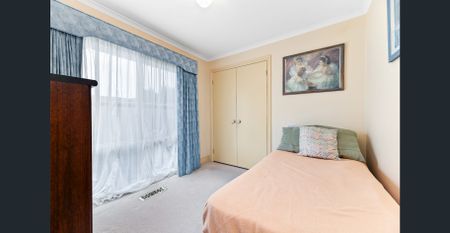 Large but low maintenance single level villa! - Photo 3