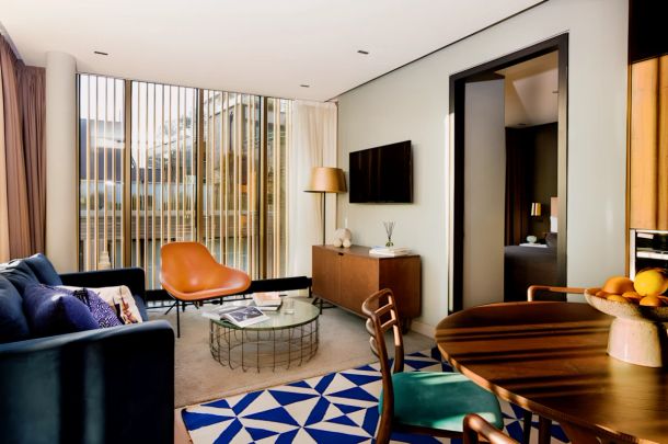 1 Bed Apartment - Photo 1