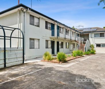 Bright 1 bedroom apartment - Photo 3